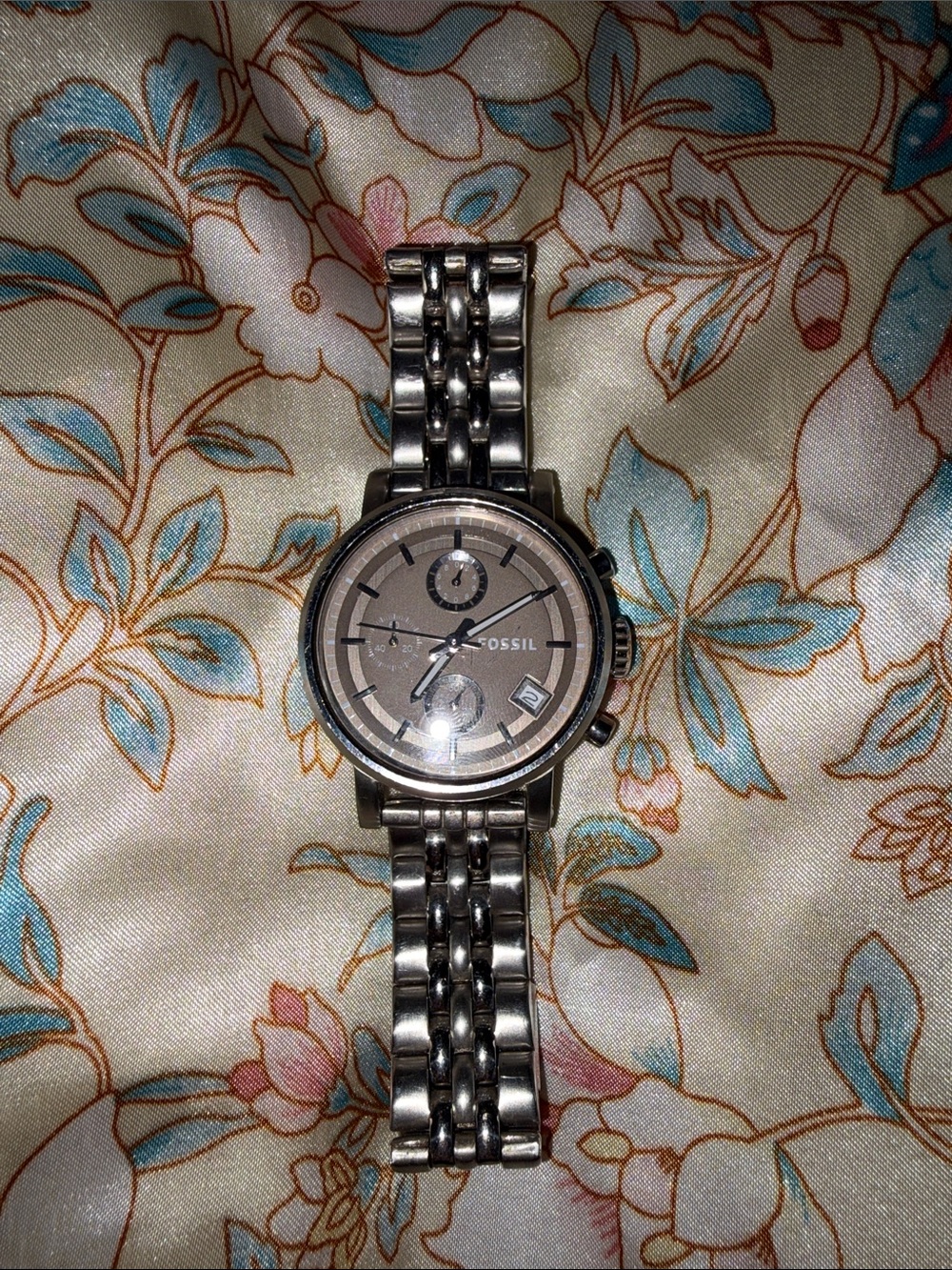 Fossil Women’s Silver-Tone Chronograph Bracelet Watch